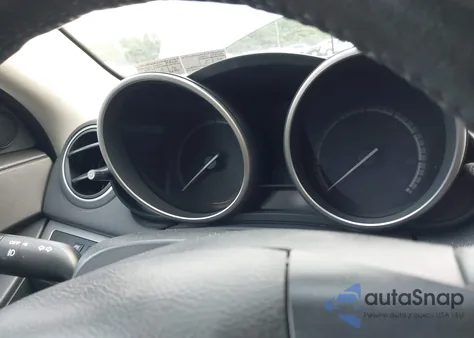 2011 Mazda Mazda3 S Grand Touring z USA, uszkodzony, nr VIN JM1BL1W63B1462762